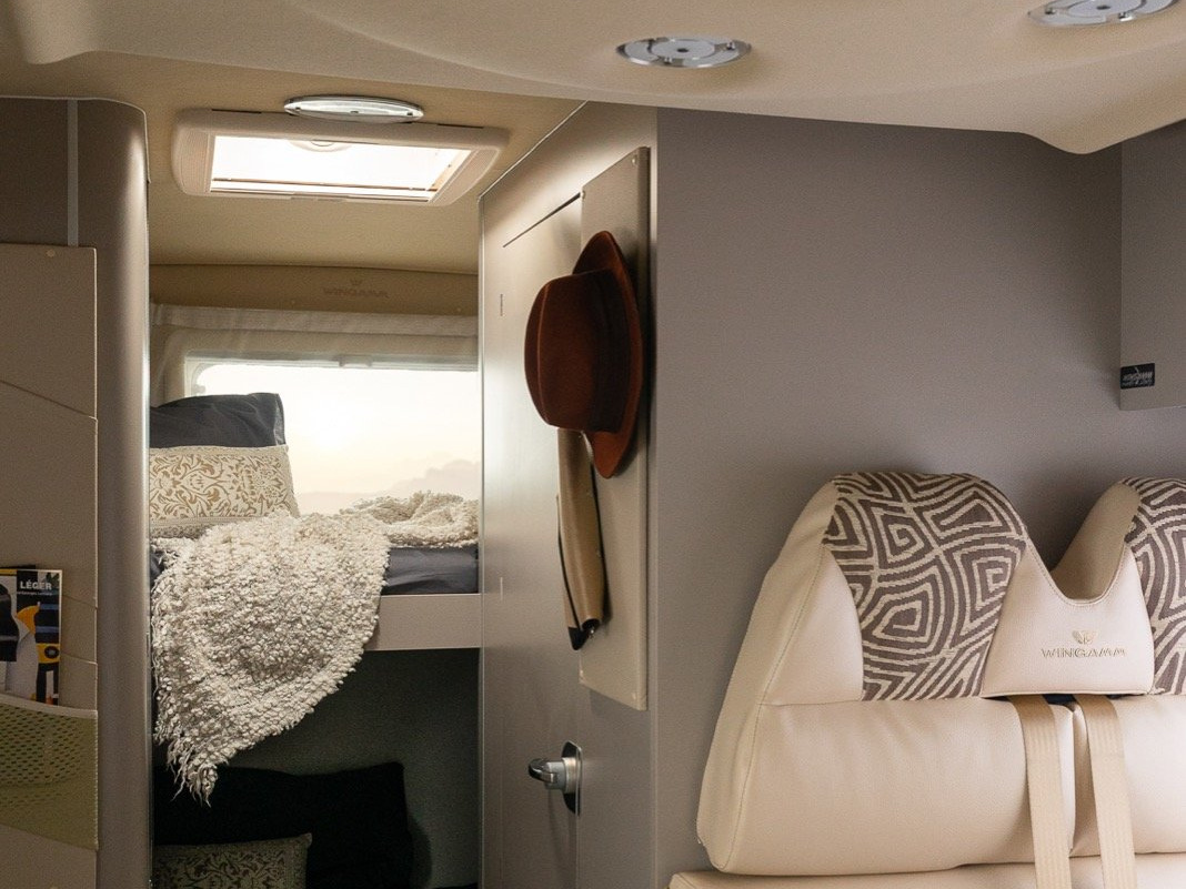 brownie small luxury camper garage - 18 copia - camper