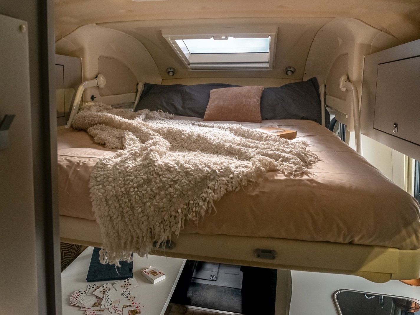 brownie small luxury camper garage - 24 copia - camper
