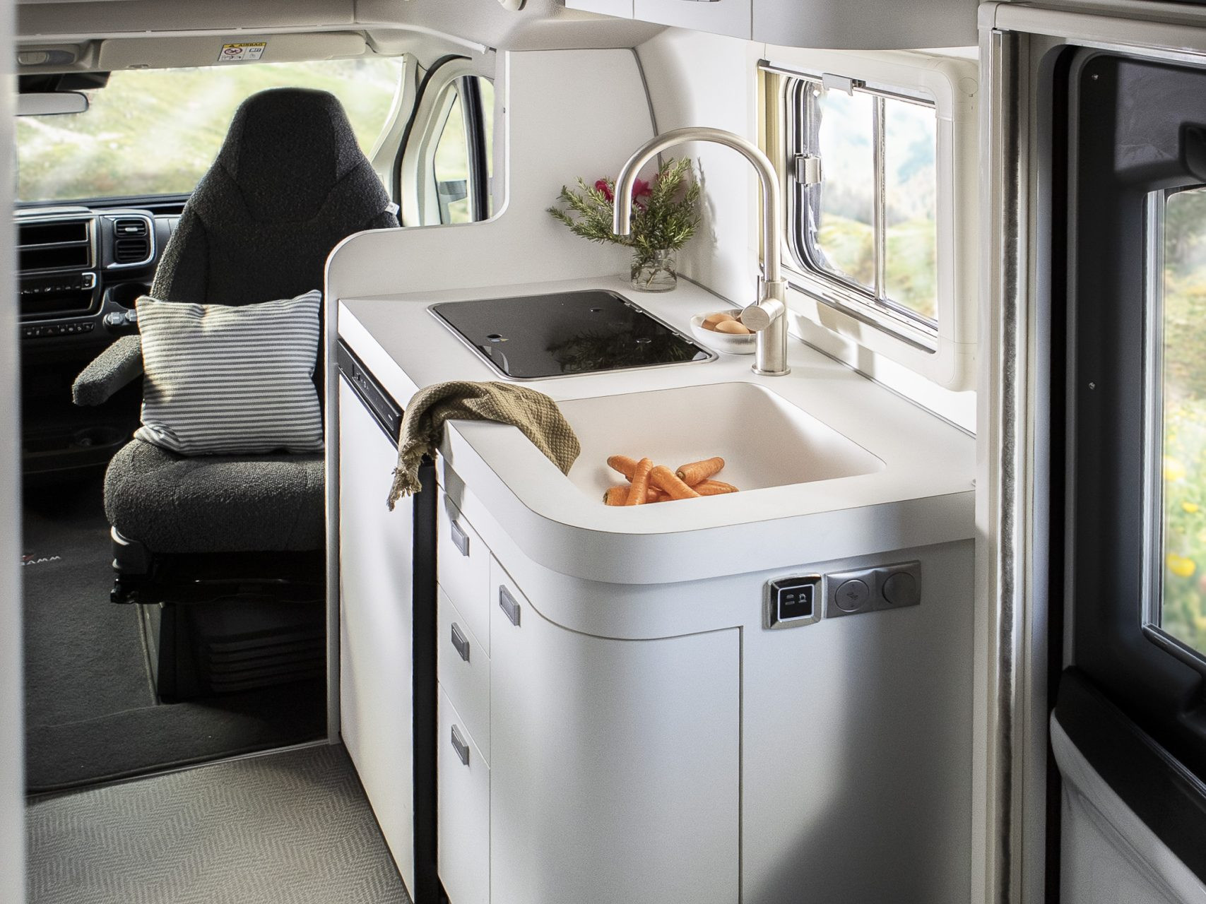 EXP_Wingamm610_Interni72-13 - Wohnmobil